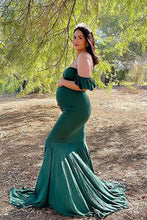 Load image into Gallery viewer, Saslax Off Shoulder Mermaid Maternity Wedding Dress